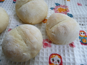 材料2つ!発酵なし!もっちり白パン