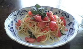 トマト&バジル&ベーコンの冷たいパスタ