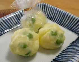チーズポテト(エンドウ豆)お弁当のおかず