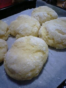 簡単★発酵なし!HMと豆腐のみで白パン♪