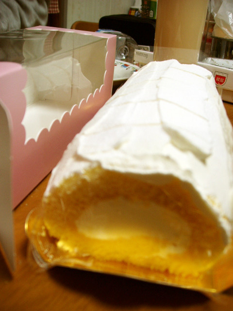 純生ロールケーキの画像