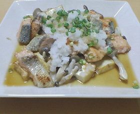 鮭と厚揚げのおろしポン酢かけ