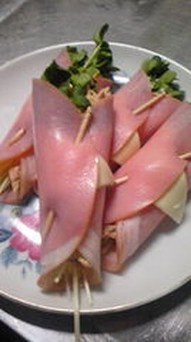 かいわれツナのハムチー巻き巻き♪