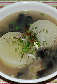 大根とキクラゲの中華スープ煮