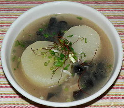 大根とキクラゲの中華スープ煮の写真