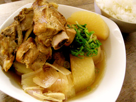 ご飯がすすむ、スペアリブと大根のおでん煮