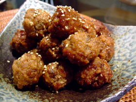 甘辛な和風肉団子