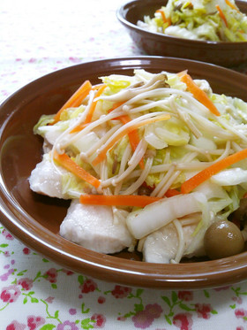 ヘルシー!胸肉のたっぷり野菜のっけ盛り