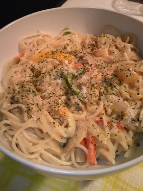 いもがホクホク♪レトルトシチューでパスタ
