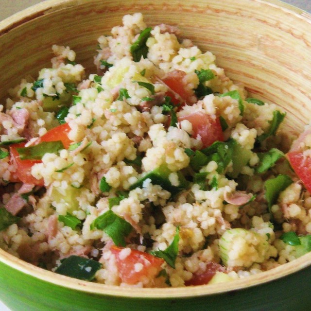 トマトとツナのタブレ クスクスサラダ レシピ 作り方 By くりばり クックパッド 簡単おいしいみんなのレシピが353万品