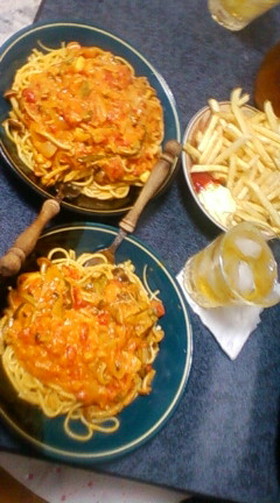 野菜たっぷり☆トマトクリームパスタ