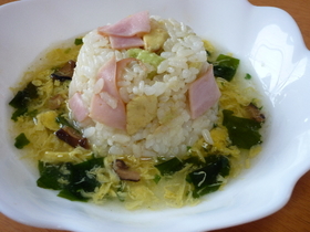 アボガドとハムのトロ~リ玉子スープご飯