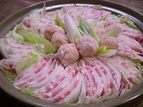 美しい!豚バラと白菜のミルフィーユ鍋♪