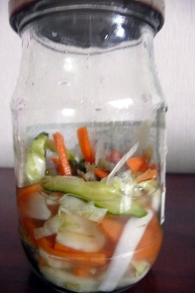 残り物野菜のサワー漬け