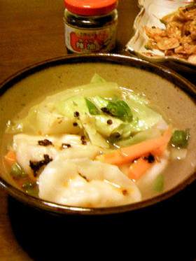 メインのおかず!スープ水餃子