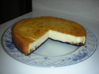 大人のラムレーズンチーズケーキの写真
