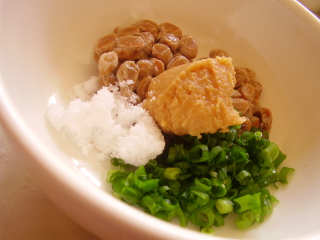 味噌納豆の画像
