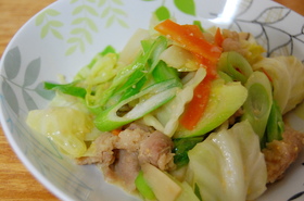 キャベツと豚バラの味噌炒め☆