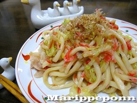 小海老で彩り☆焼きうどん