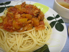 ツナとパプリカのトマトソースパスタ★