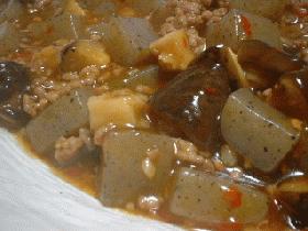 こんにゃくとしいたけの麻婆。