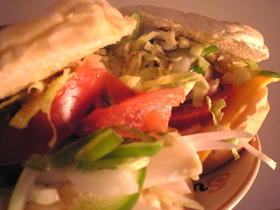 チーズと野菜のサンド
