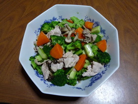 お腹満足!メインディッシュサラダ