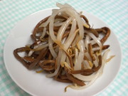 もやしとぜんまいのナムルの写真