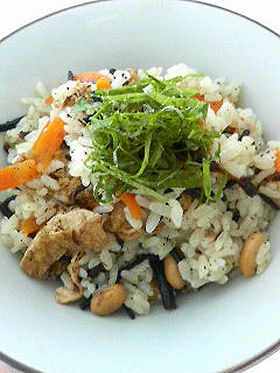 ひじきご飯♪混ぜるだけの簡単レシピ!