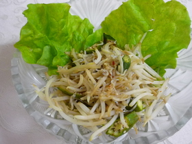 簡単!☆レンジでもやしのピリ辛!