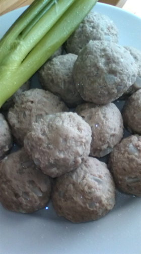 揚げずに茹でる~肉団子♪♪