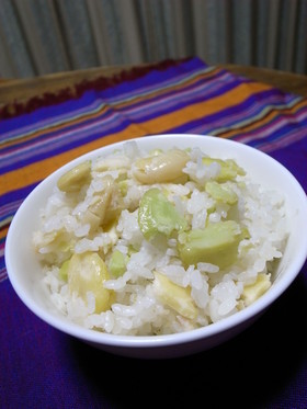 ☆柚子がほわっと香る♪そら豆ごはん☆