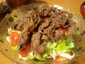 焼き肉サラダ