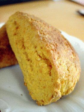 *ハニーパンプキンスコーン*