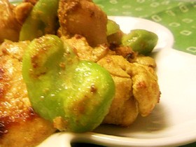 空豆と鶏肉のカレー炒め