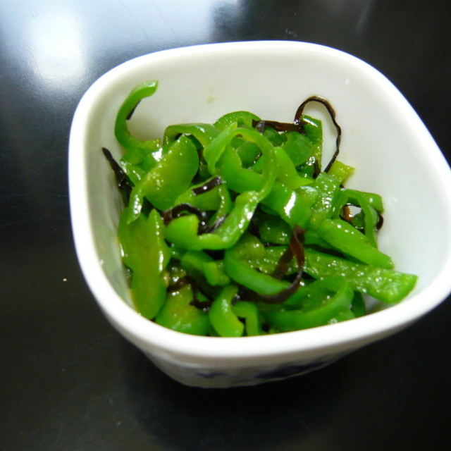 苦くない ピーマン 塩こんぶ レシピ 作り方 By ゆいランラン クックパッド 簡単おいしいみんなのレシピが376万品