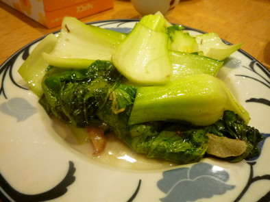青梗菜のシンプル塩炒めの写真