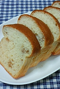 超簡単クルミ・ミルク食パン