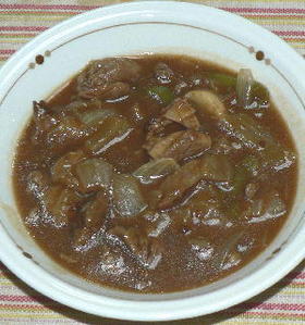 牛すじ肉たっぷりのハヤシライスソース