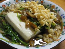 豆腐のなめこあんかけ