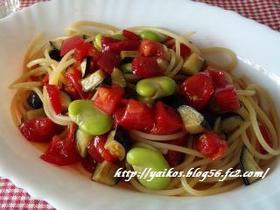 トマトとなすの冷製パスタ