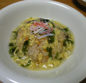ふんわりたまごスープで、あんかけ風炒飯
