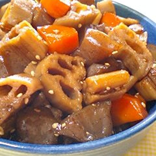 レンコン 人参 コンニャク の甘辛煮物 レシピ 作り方 By ゆちめちゃん クックパッド 簡単おいしいみんなのレシピが378万品