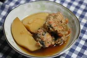 お野菜たっぷり鶏団子