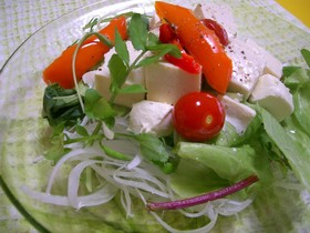豆腐とクリームチーズのサワーサラダ