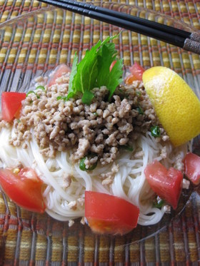ピリ辛☆タイ風そうめん