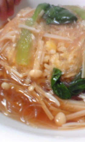 春雨の餡かけチャーハン