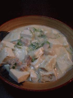 豆腐と鶏肉の味噌クリーム煮の画像
