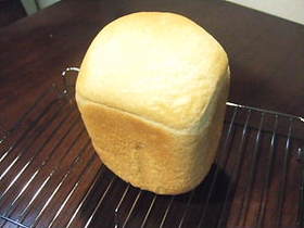 ちょっとだけヘルシーな食パン♪