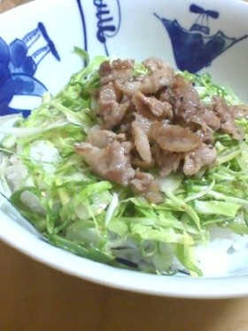 クセになる☆韓国風キャベツ丼☆